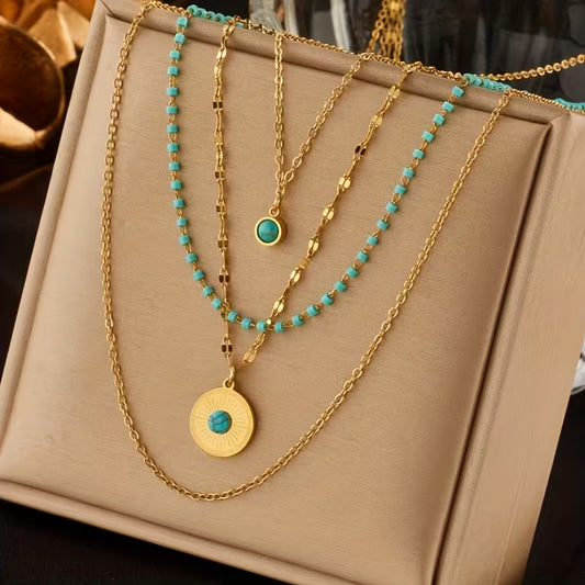 Chaîne à Quatre Couches